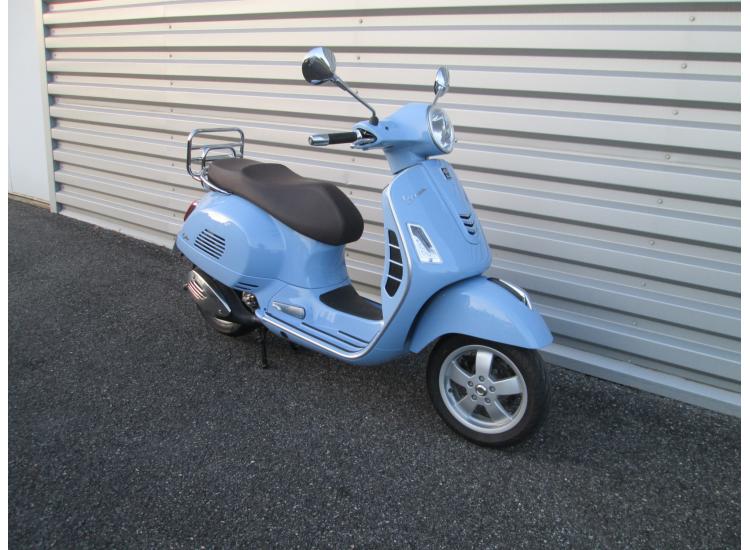 VESPA GTS 300 SUPER