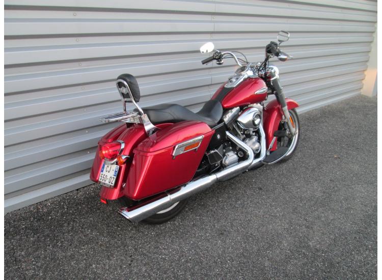 HARLEY-DAVIDSON DYNA SWITCHBACK 1690
