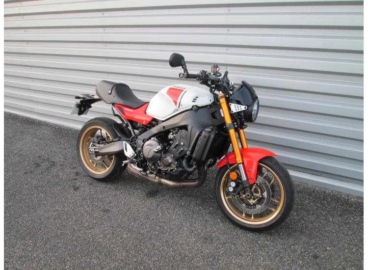 YAMAHA XSR 900 ABS