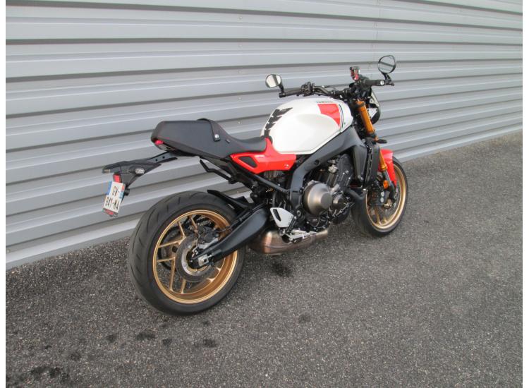 YAMAHA XSR 900 ABS