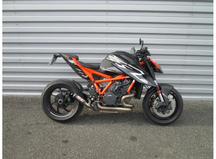 KTM 1290 SUPER DUKE RR