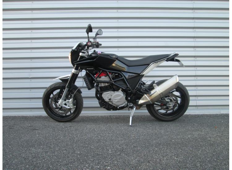 HUSQVARNA NUDA 900