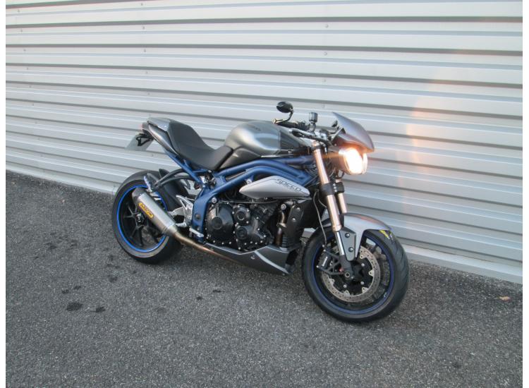 TRIUMPH SPEED TRIPLE 1050 SE - ABS