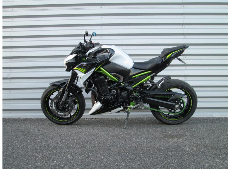 KAWASAKI Z 900 - FULL